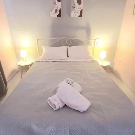 Adorable Downtown Náuplia