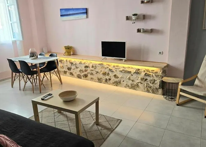 Adorable Downtown * Nafplio